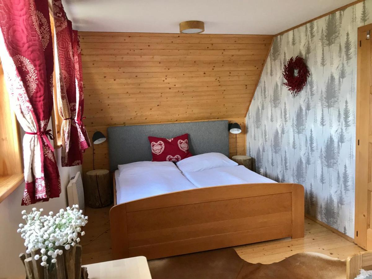 Liptovské Chaty Liptovský Mikuláš Esterno foto