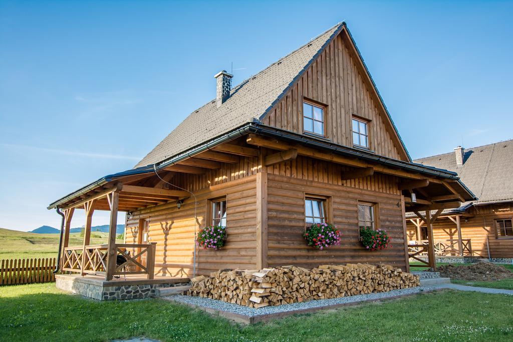 Liptovské Chaty Liptovský Mikuláš Esterno foto